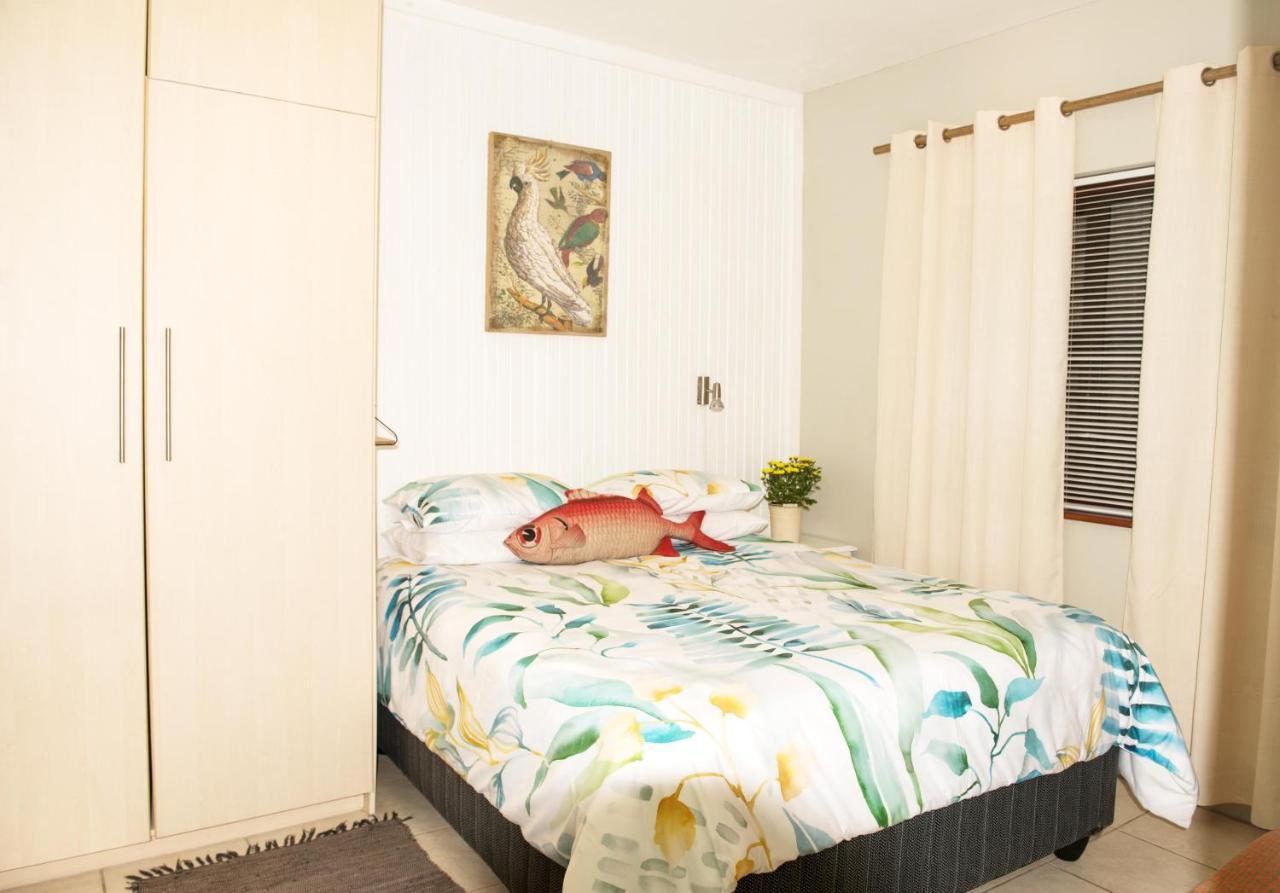 Paradise Self-Catering Units Джефрис-Бей Экстерьер фото